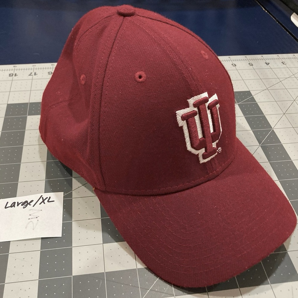 IU Indiana Baseball cap 39thirty L/XL